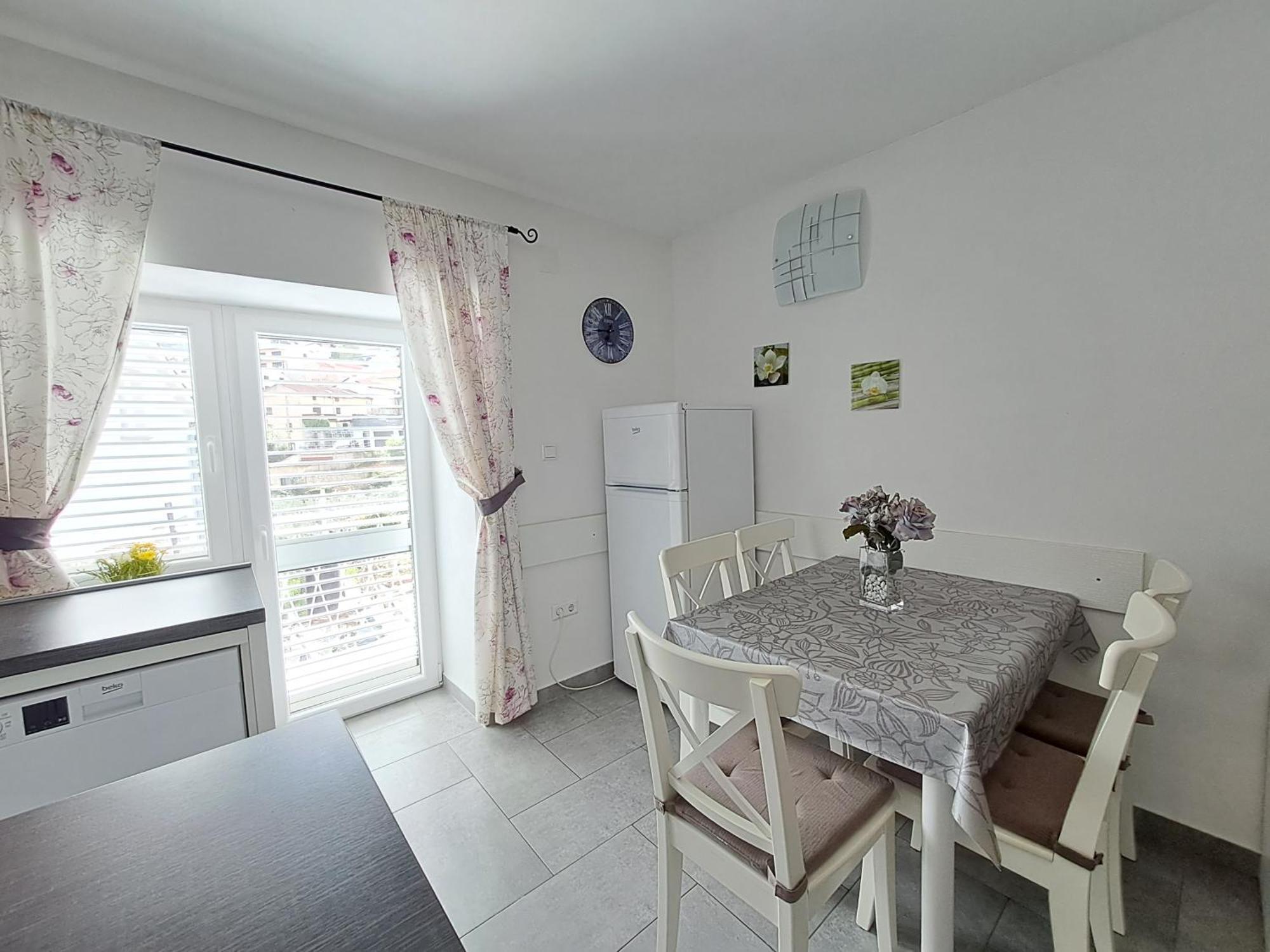 Greta Appartement Vrbnik Buitenkant foto